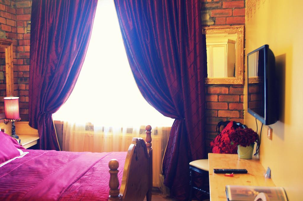 Crown House Suites Галифакс Номер фото